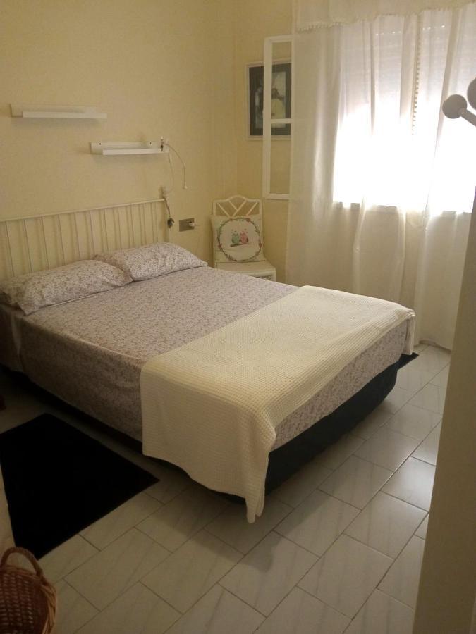 Bonito apartamento en playa de la Carihuela Torremolinos Exterior foto
