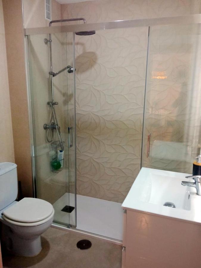 Bonito apartamento en playa de la Carihuela Torremolinos Exterior foto